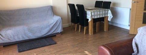 dinning area hawthorne holiday cottage